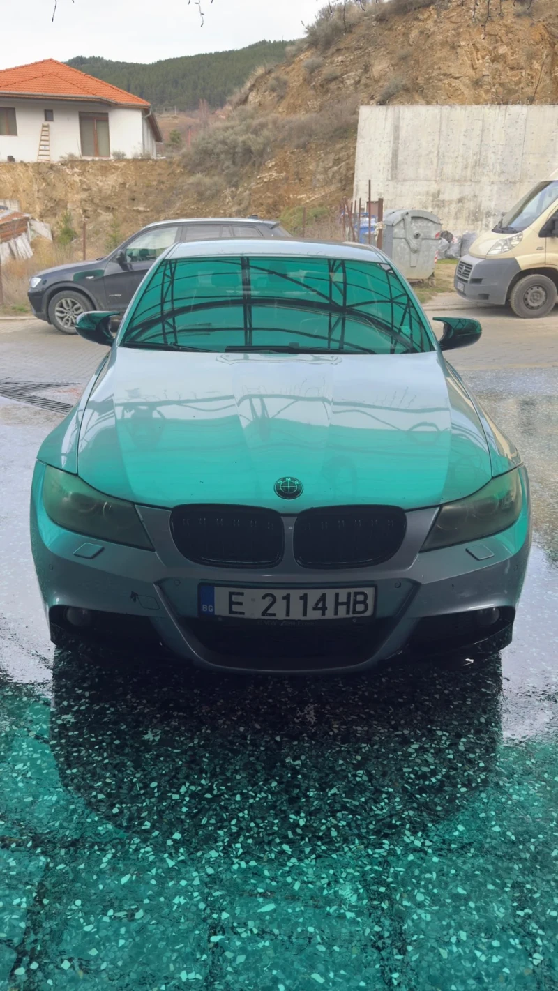 BMW 330, снимка 2 - Автомобили и джипове - 52831450