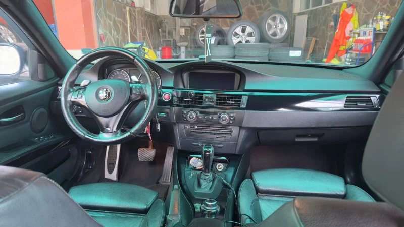 BMW 330, снимка 9 - Автомобили и джипове - 52831450