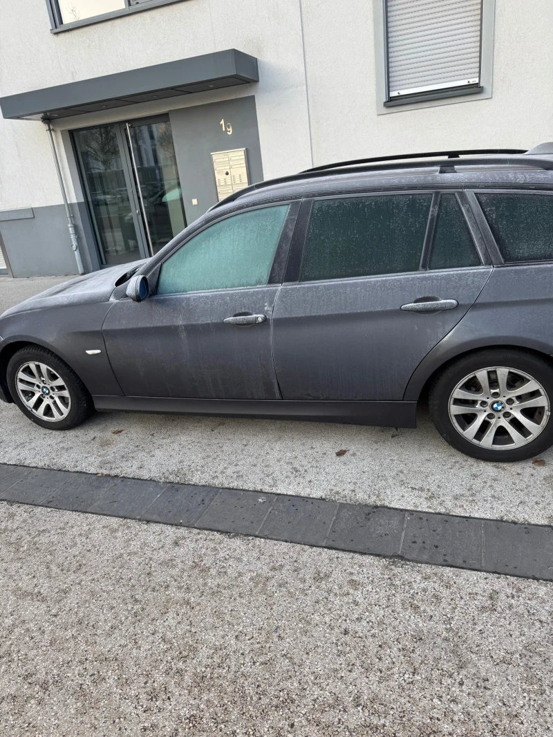 BMW 320, снимка 2 - Автомобили и джипове - 52874524