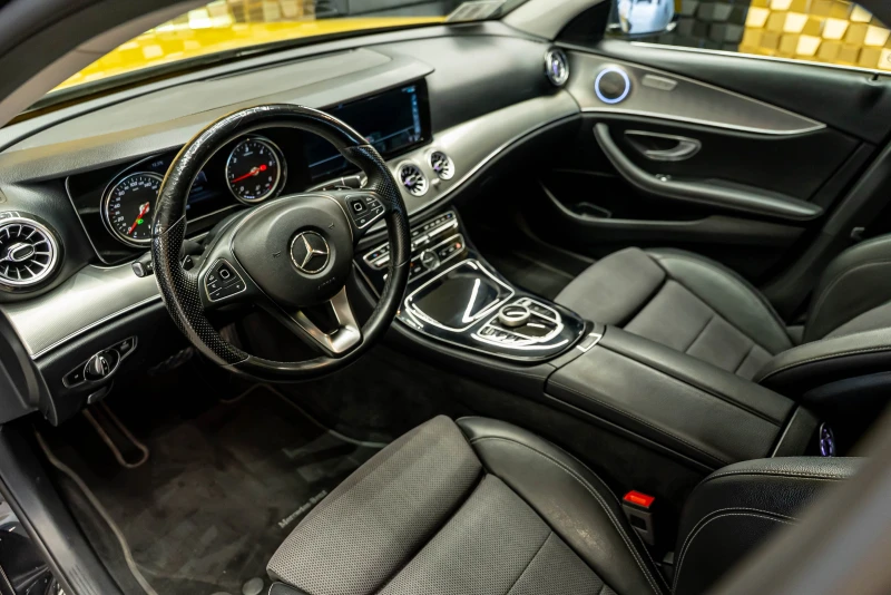 Mercedes-Benz E 220 Diesel, снимка 9 - Автомобили и джипове - 52990753