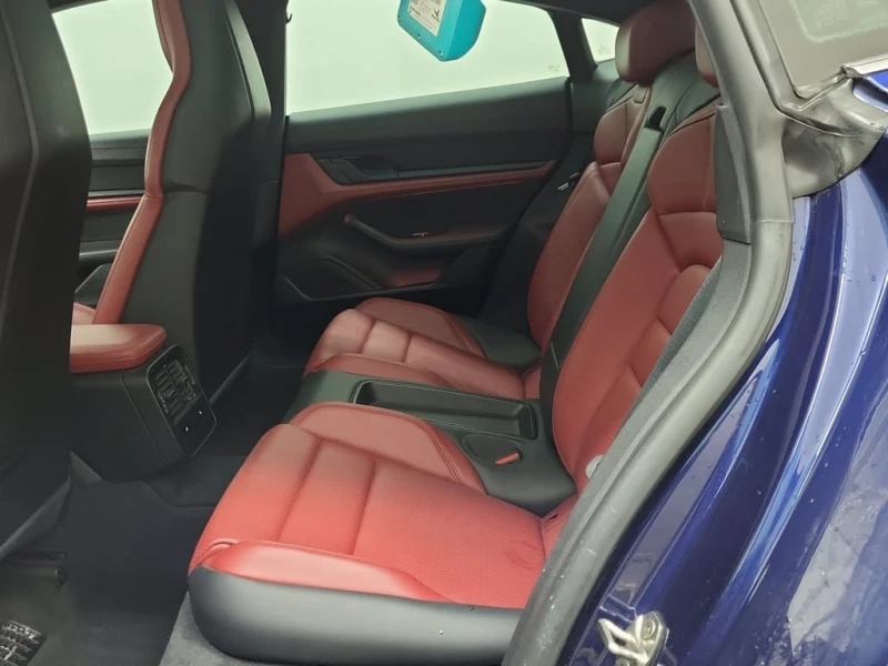 Porsche Taycan 2021 * 4S * CARFAX * ОТ ПРЕДСТАВИТЕЛСТВО, снимка 8 - Автомобили и джипове - 53289960