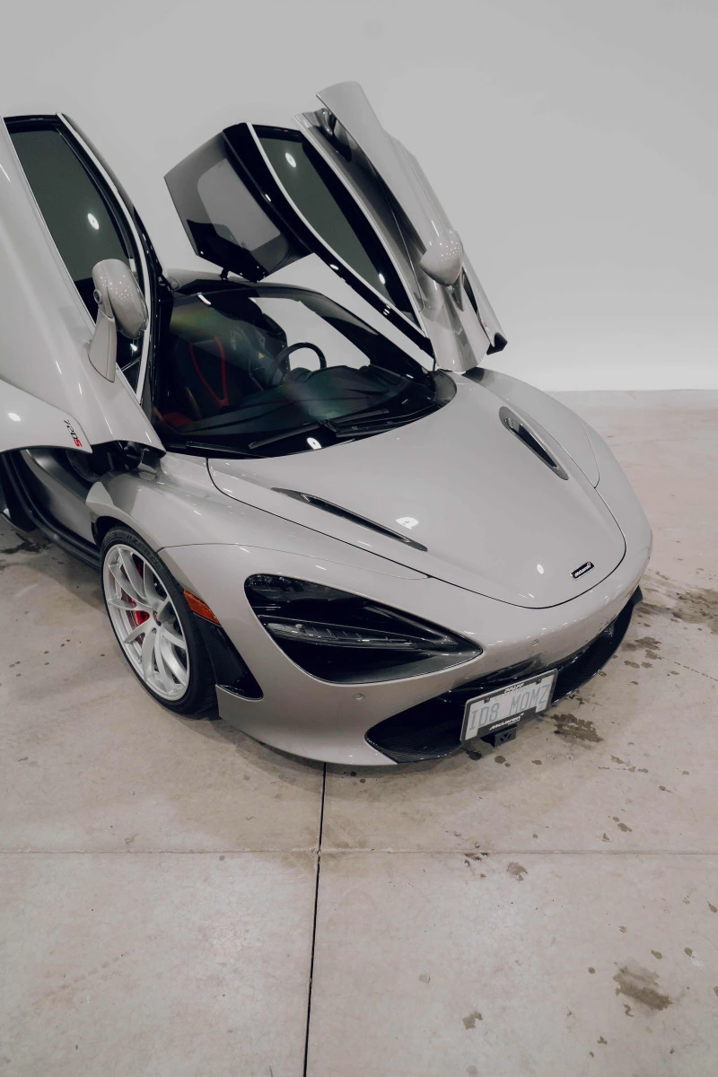 McLaren 720 S  С РЕГИСТРАЦИЯ & АВТО КРЕДИТ , снимка 3 - Автомобили и джипове - 53509122