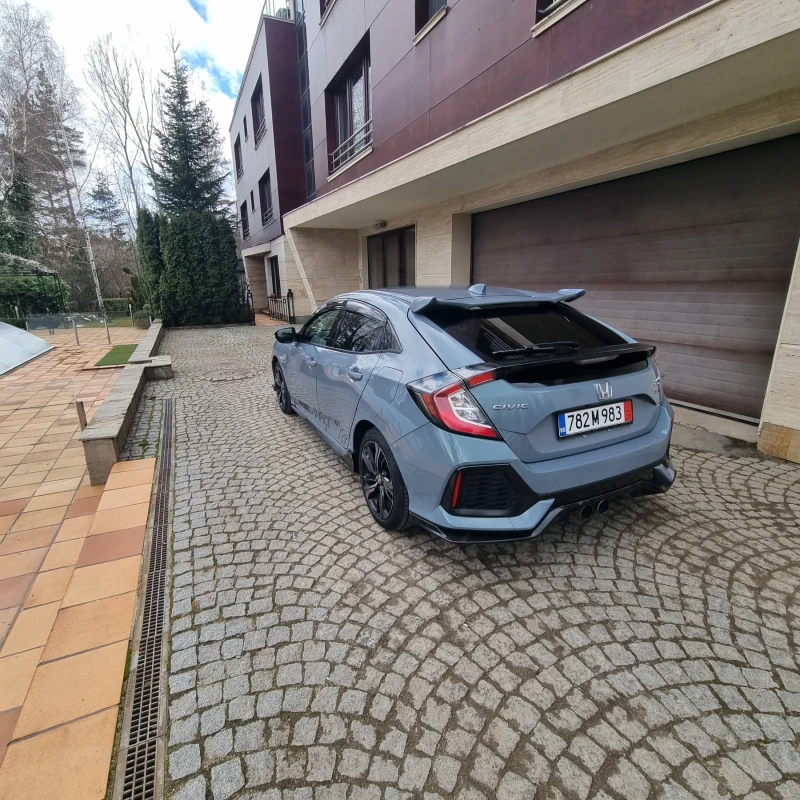 Honda Civic 1.5 Turbo, снимка 7 - Автомобили и джипове - 53564485