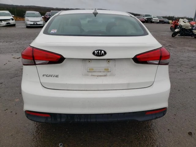 Kia Forte LX, снимка 2 - Автомобили и джипове - 48585405