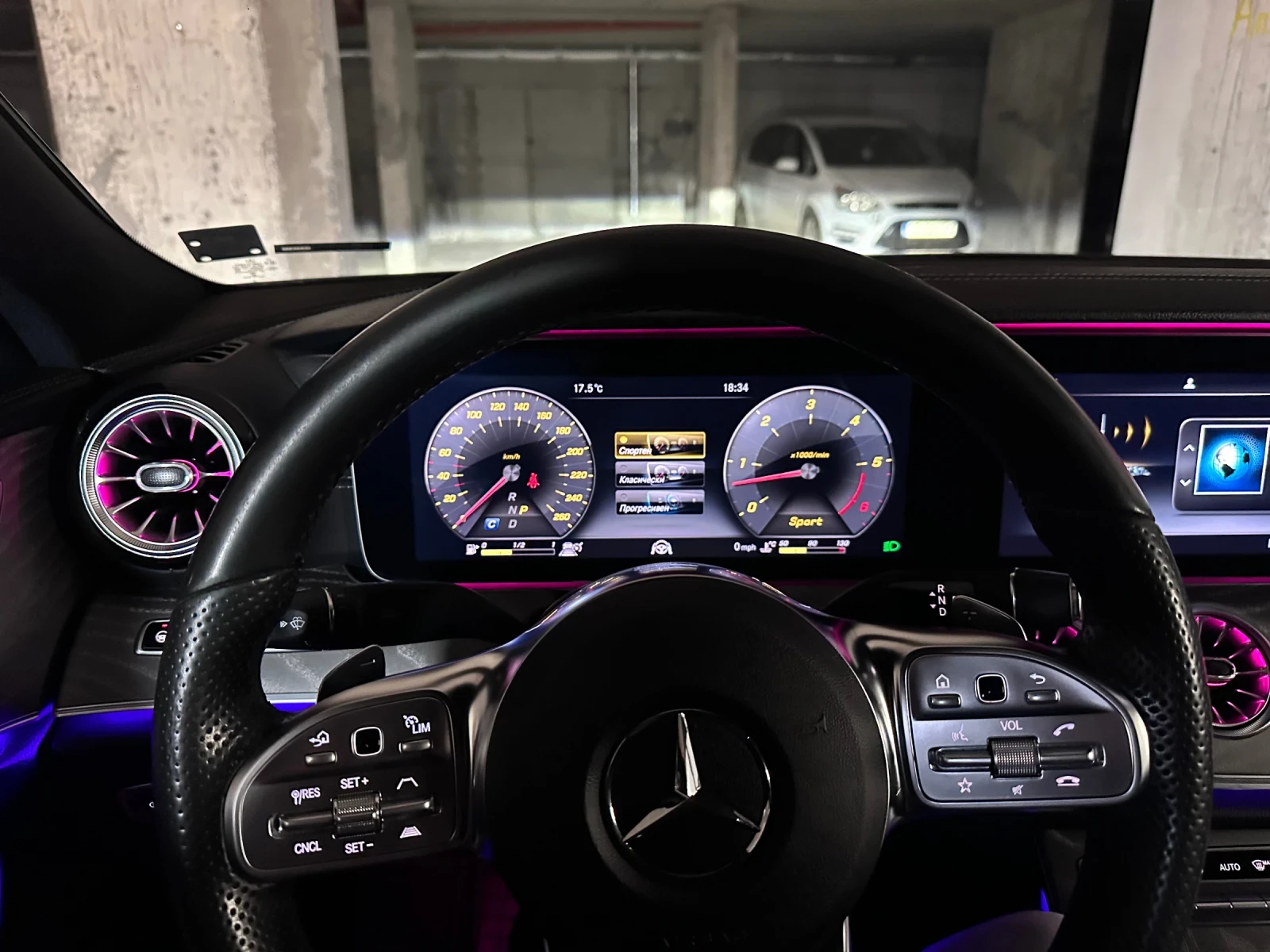 Mercedes-Benz CLS 350  - изображение 8
