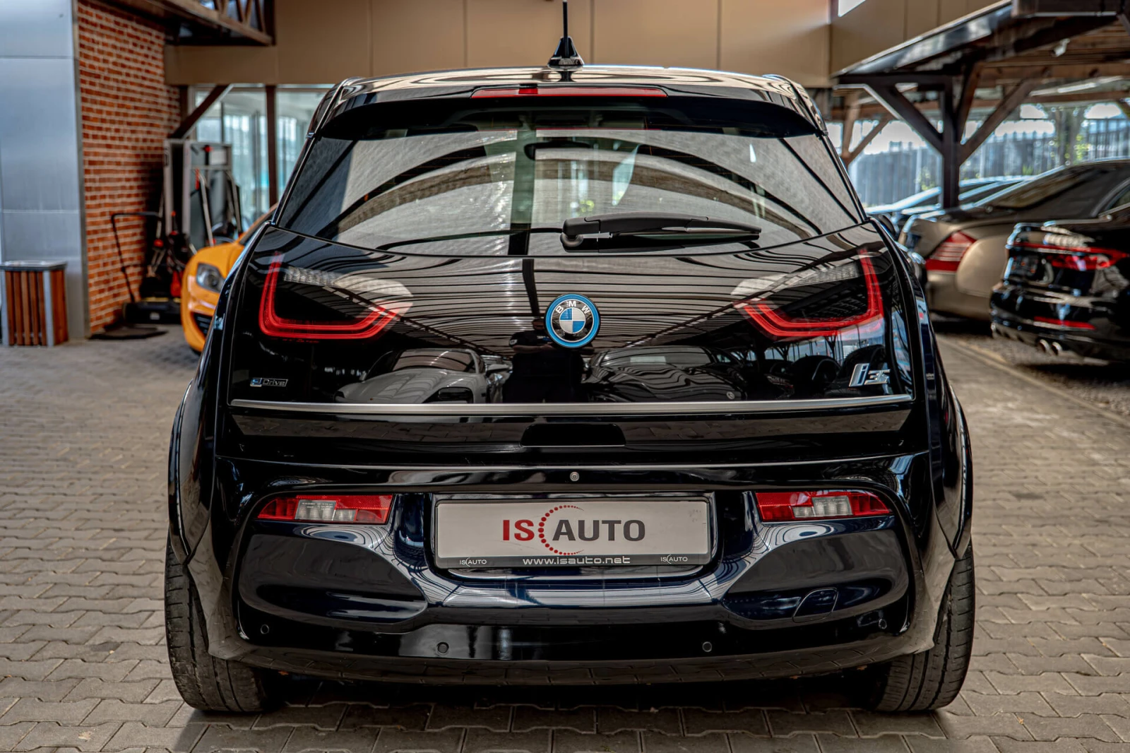 BMW i3 120Ah/Harman Kardon/Камера/Подгрев/Exclusive - изображение 5