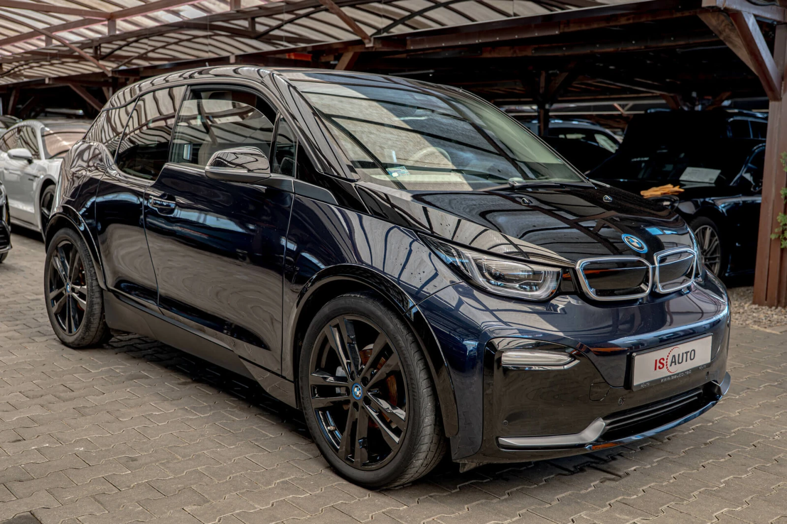 BMW i3 120Ah/Harman Kardon/Камера/Подгрев/Exclusive - изображение 2