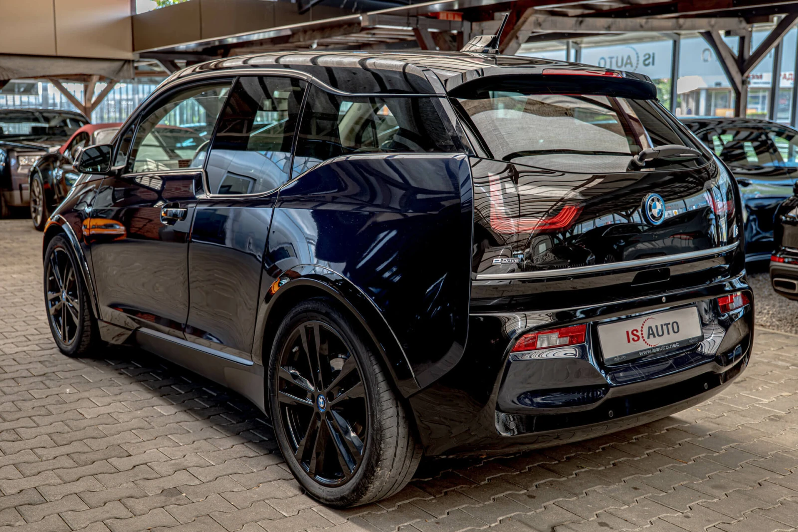 BMW i3 120Ah/Harman Kardon/Камера/Подгрев/Exclusive - изображение 6