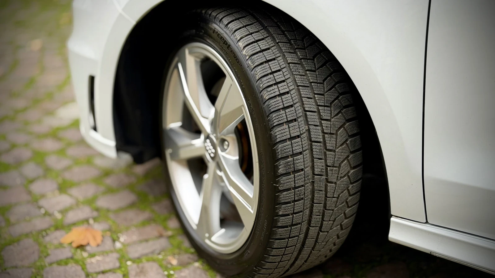 Audi A1 S-line 1.4T 185..  | Mobile.bg   3