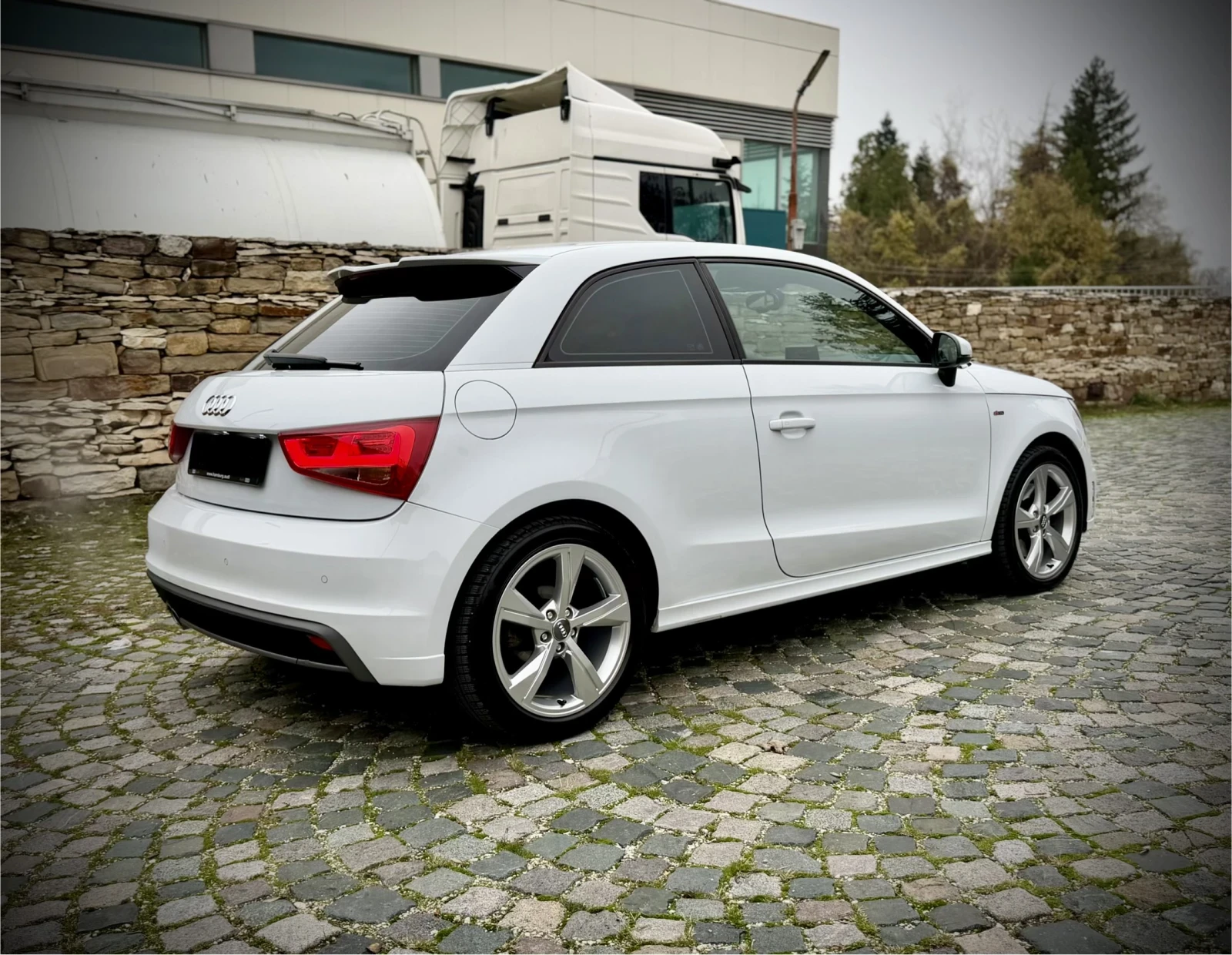 Audi A1 S-line 1.4T 185..  | Mobile.bg   7
