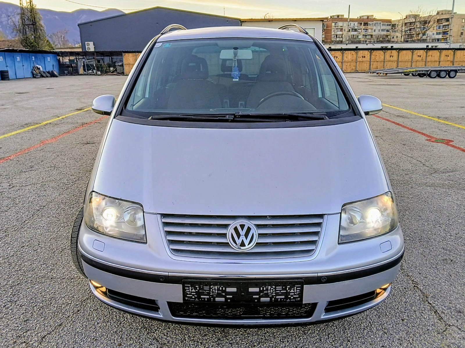 VW Sharan 2.0TDI-Business - изображение 3
