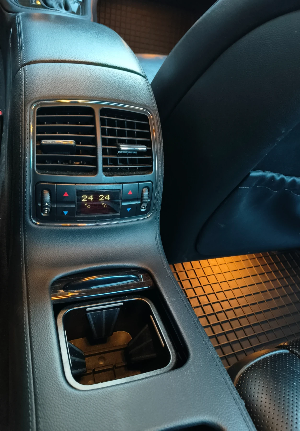 Mercedes-Benz CLS 350 CGI | Mobile.bg   15