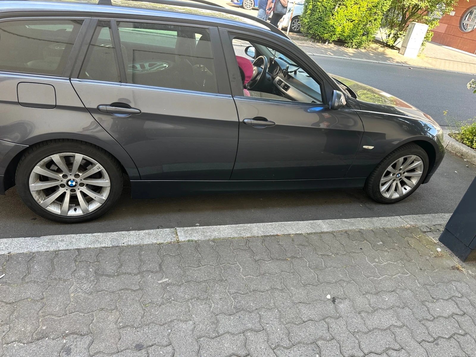 BMW 320  - изображение 7