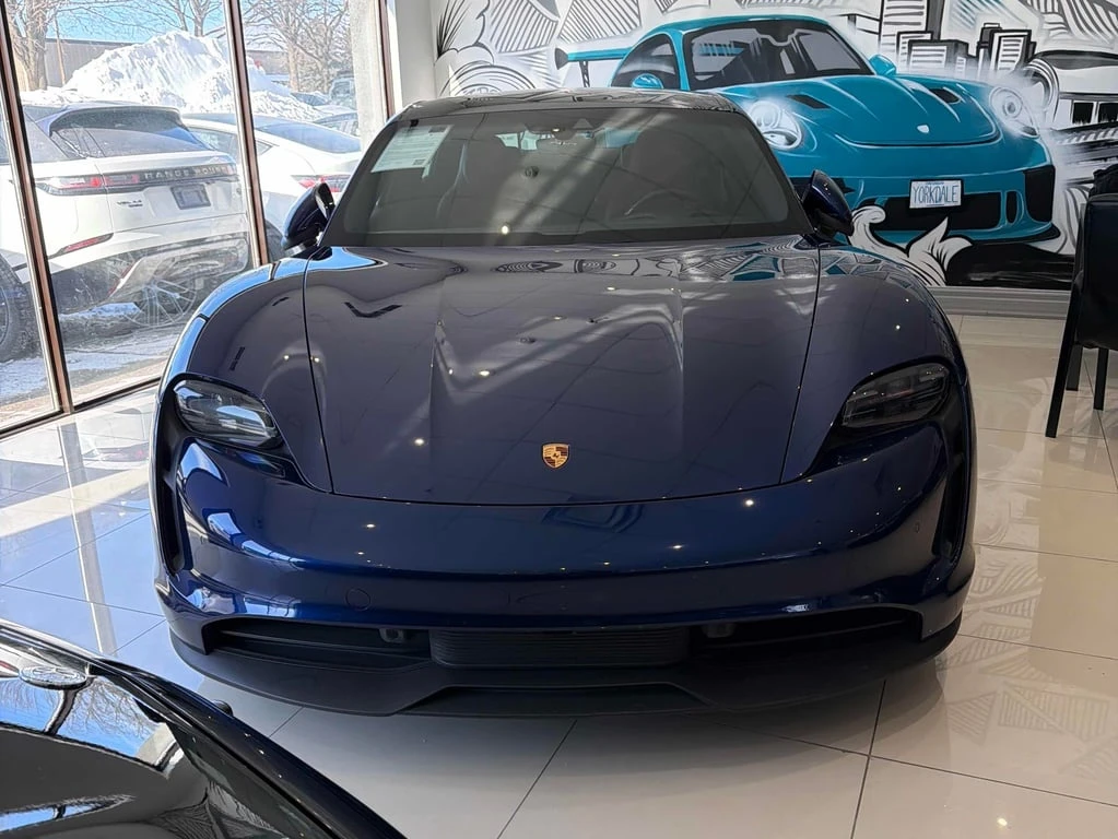 Porsche Taycan 2021 * 4S * CARFAX * ОТ ПРЕДСТАВИТЕЛСТВО - изображение 2