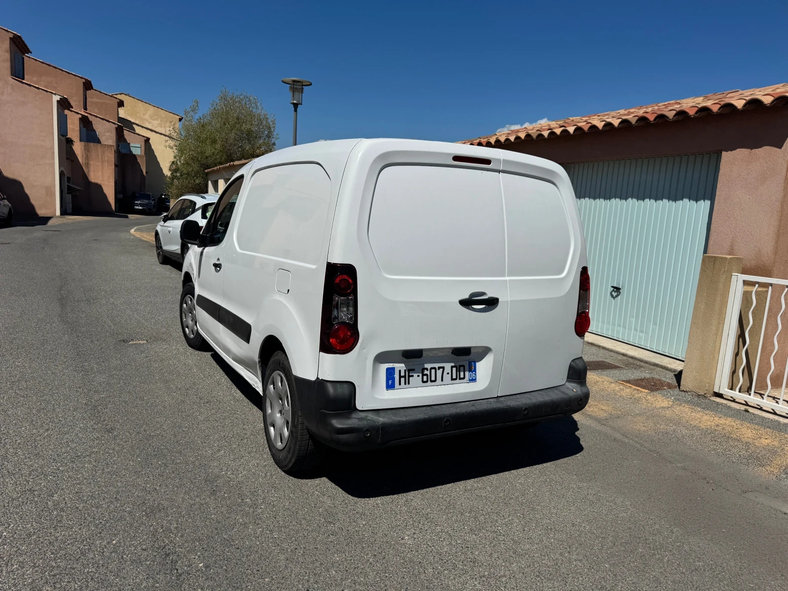 Peugeot Partner, снимка 2 - Автомобили и джипове - 54033415