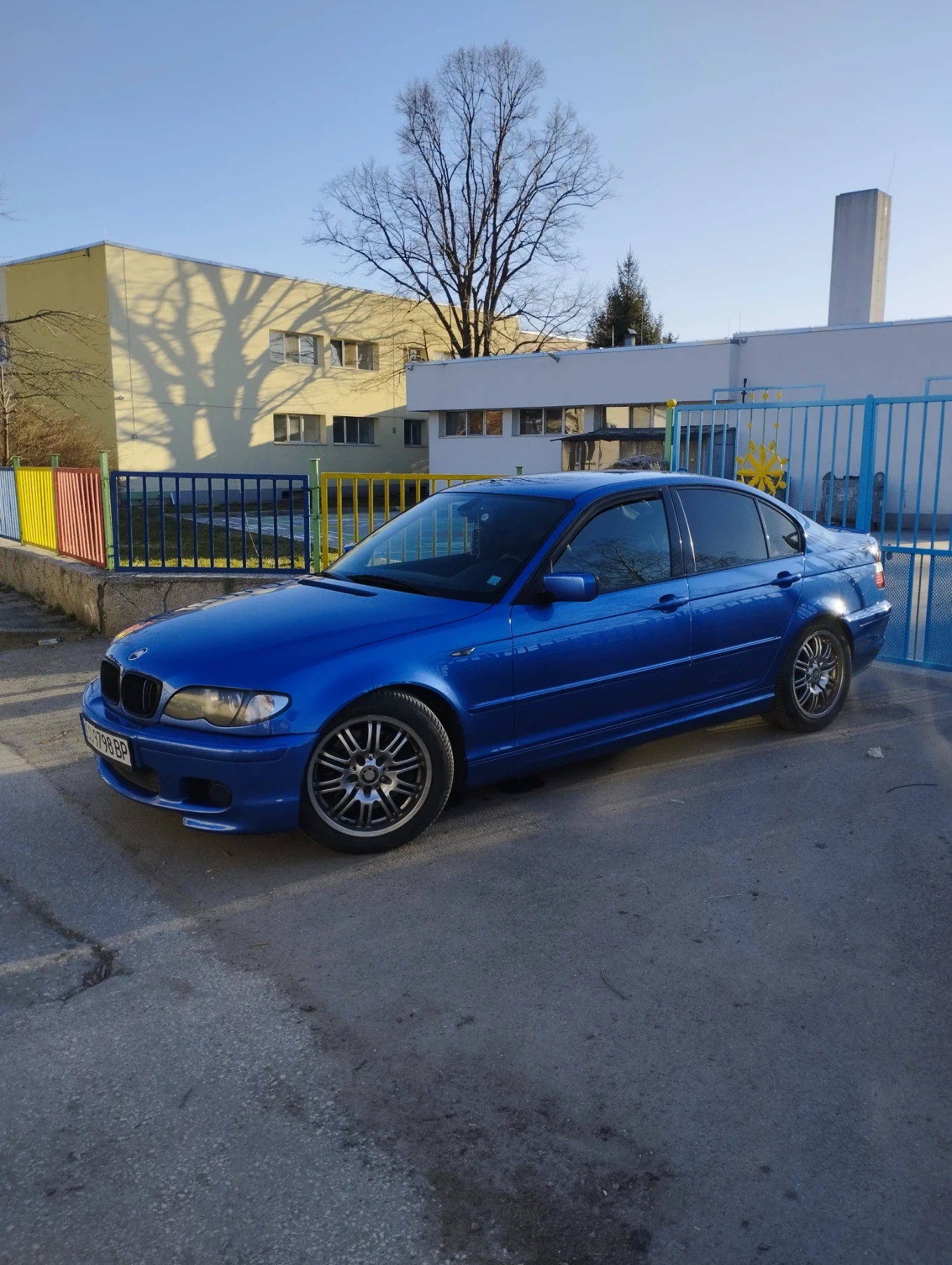 BMW 330, снимка 14 - Автомобили и джипове - 54167730