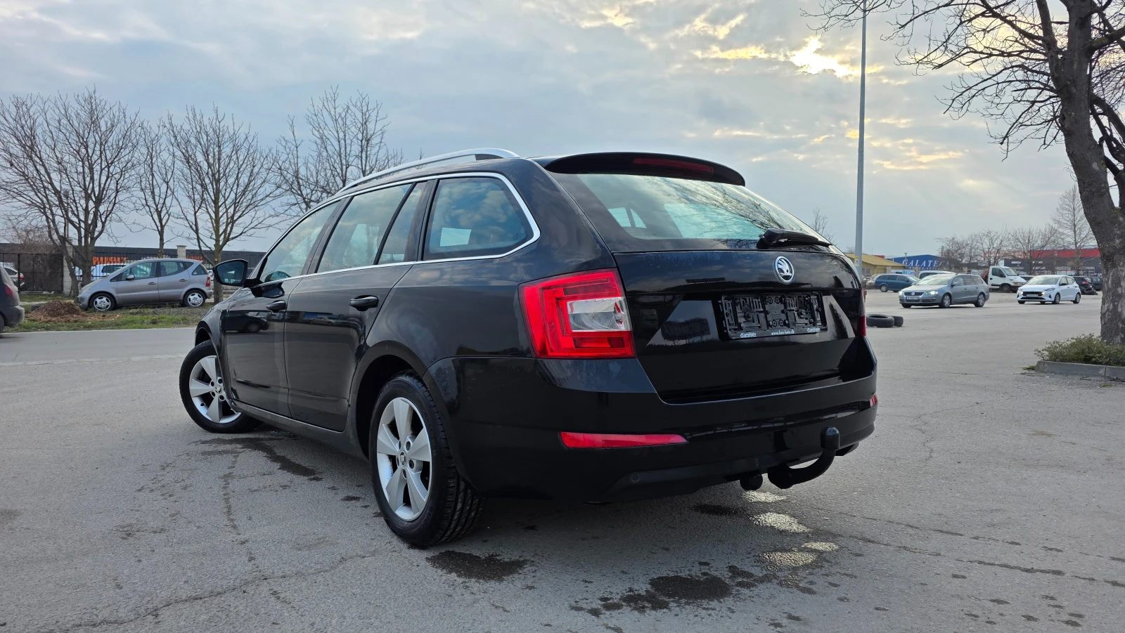 Skoda Octavia KATO ЧИСТО НОВ, снимка 5 - Автомобили и джипове - 54392411