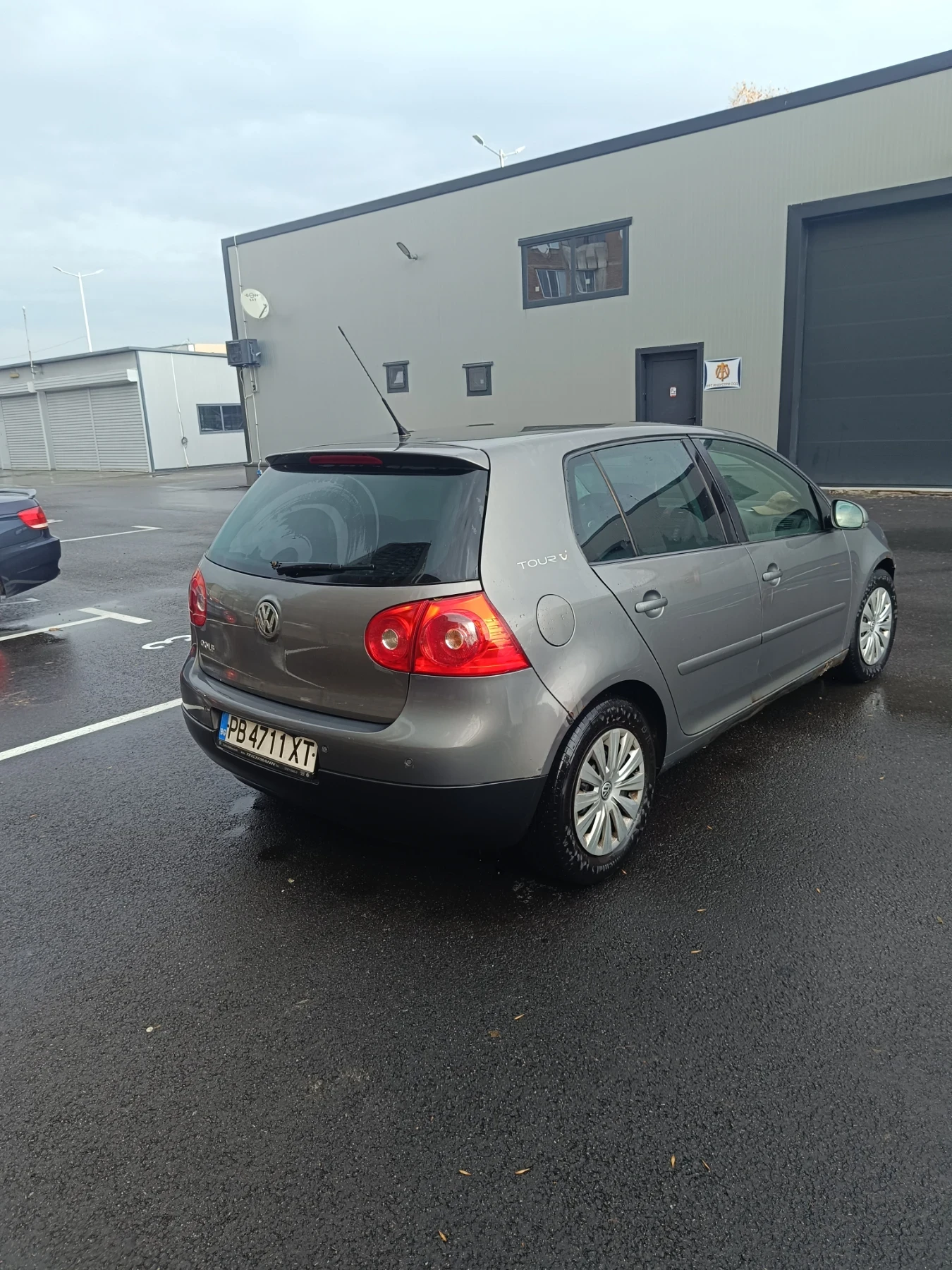 VW Golf
