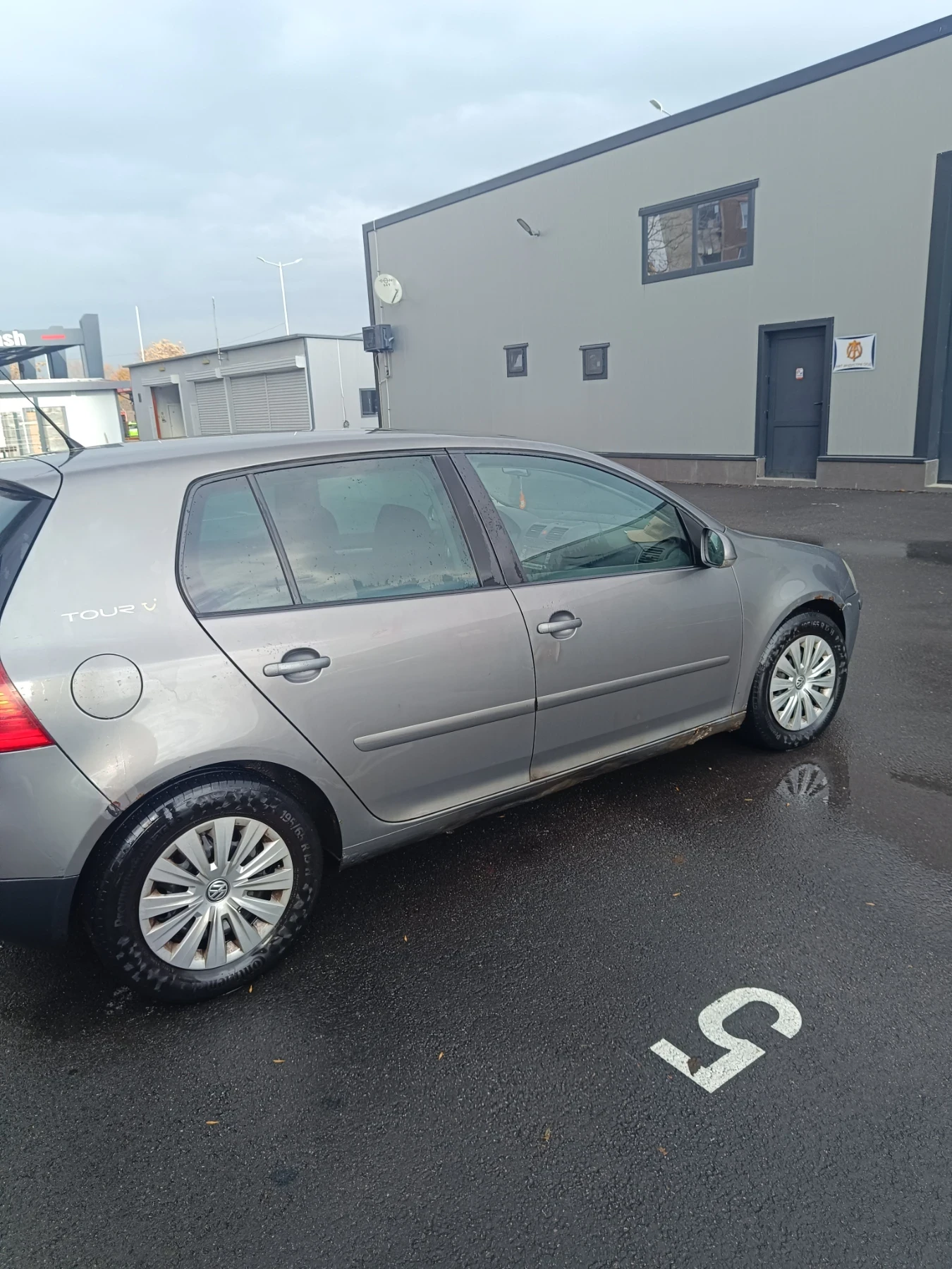 VW Golf, снимка 3 - Автомобили и джипове - 54512354