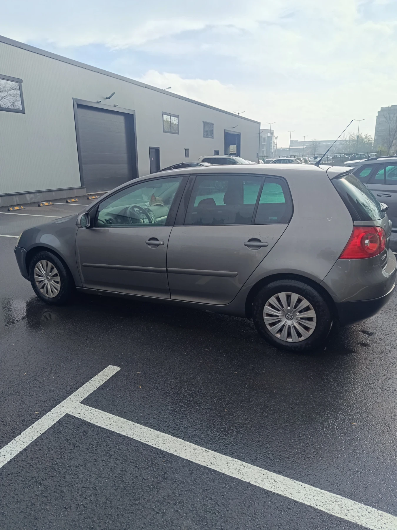 VW Golf, снимка 5 - Автомобили и джипове - 54512354