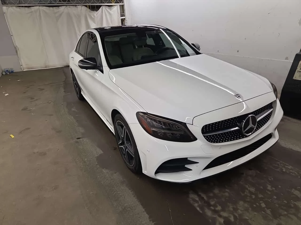 Mercedes-Benz C 300 ПАНОРАМА| 360 KAMEРИ| ПАМЕТ| , снимка 2 - Автомобили и джипове - 54608419