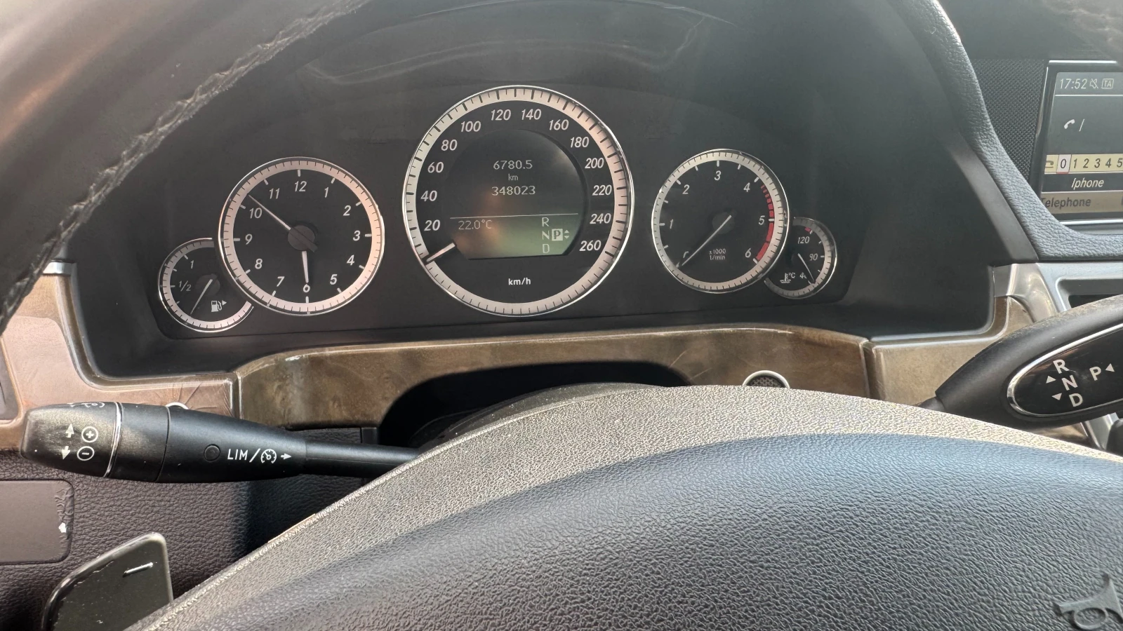 Mercedes-Benz E 350, снимка 13 - Автомобили и джипове - 54894939