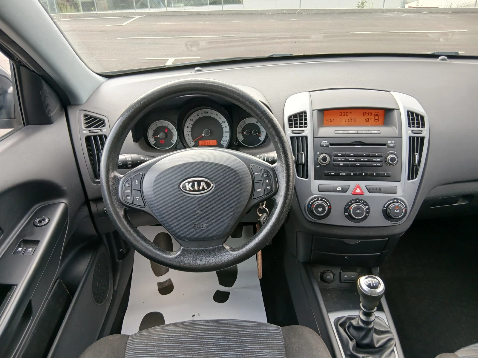Kia Ceed 1.6 126к.с. Сервизна книжка , снимка 10 - Автомобили и джипове - 55142225