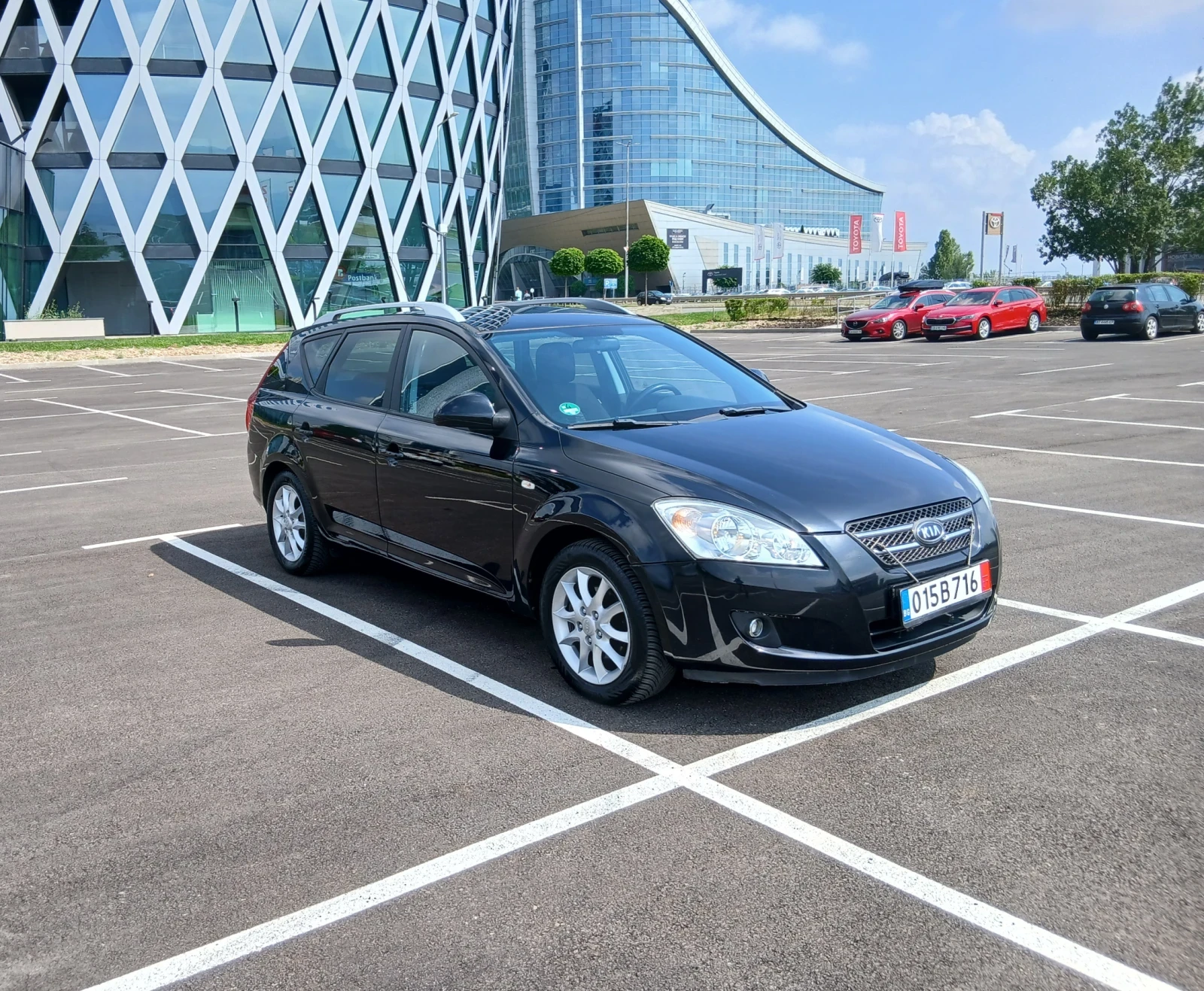 Kia Ceed 1.6 126к.с. Сервизна книжка , снимка 3 - Автомобили и джипове - 55142225