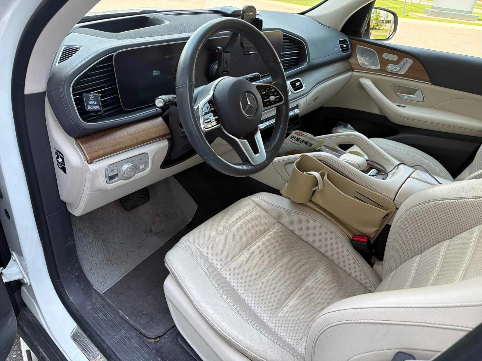 Mercedes-Benz GLE 450 BURMESTER * ОБДУХВАНЕ * ДИСТРОНИК * CAR FAX * , снимка 5 - Автомобили и джипове - 55255134