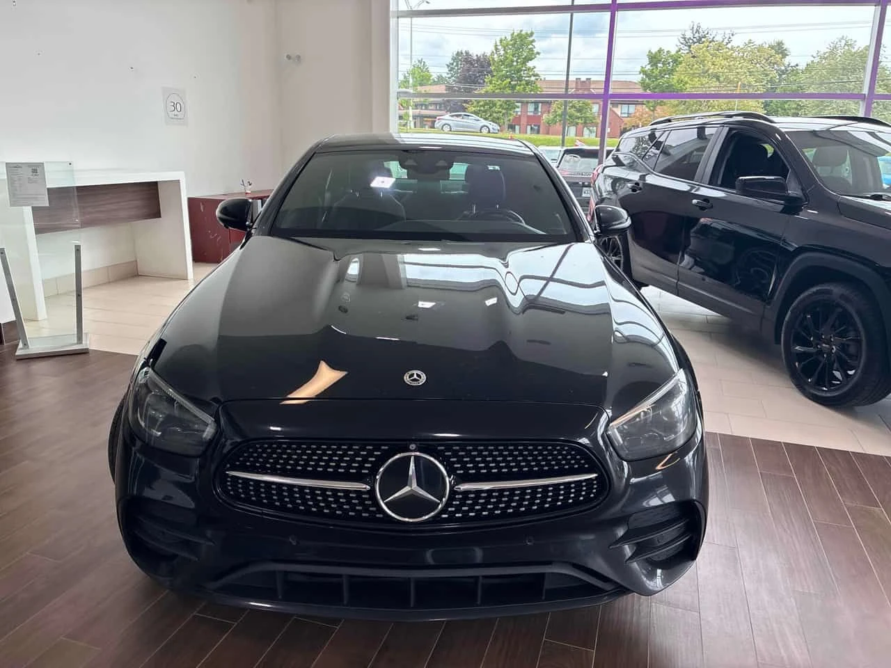 Mercedes-Benz E 450 * CARFAX * ДИСТРОНИК * BURMESTER * ПАНОРАМА, снимка 5 - Автомобили и джипове - 55471476