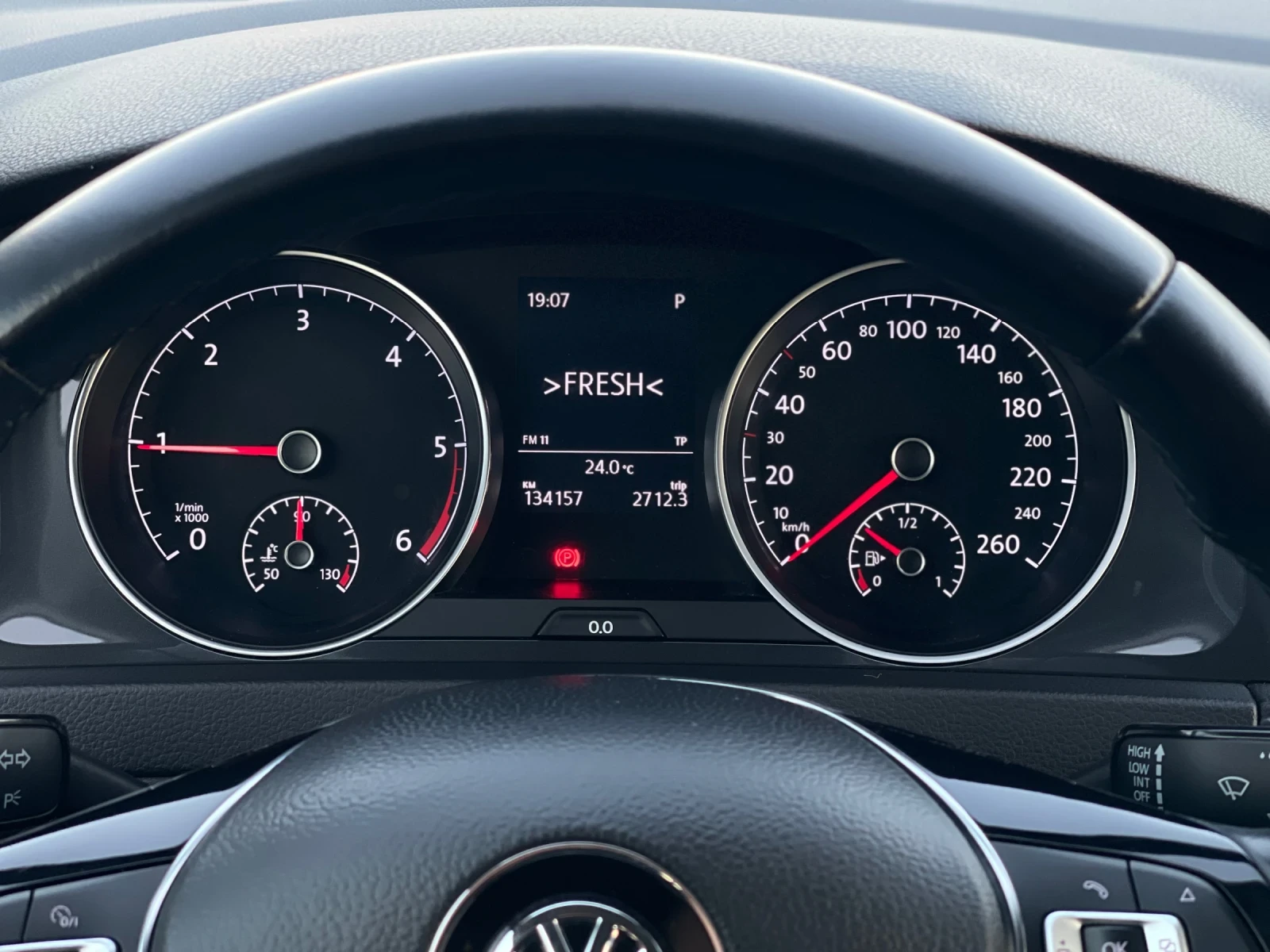 VW Golf Автоматик, снимка 16 - Автомобили и джипове - 55583969