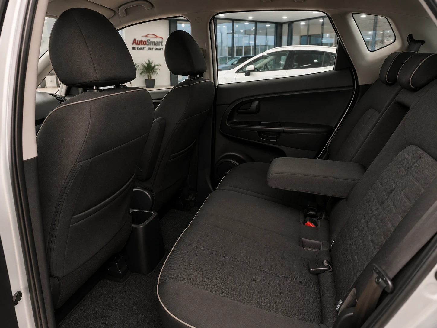 Kia Venga 1.4 CRDi 90 к.с.   136 000 км   2012 г., снимка 9 - Автомобили и джипове - 55864461
