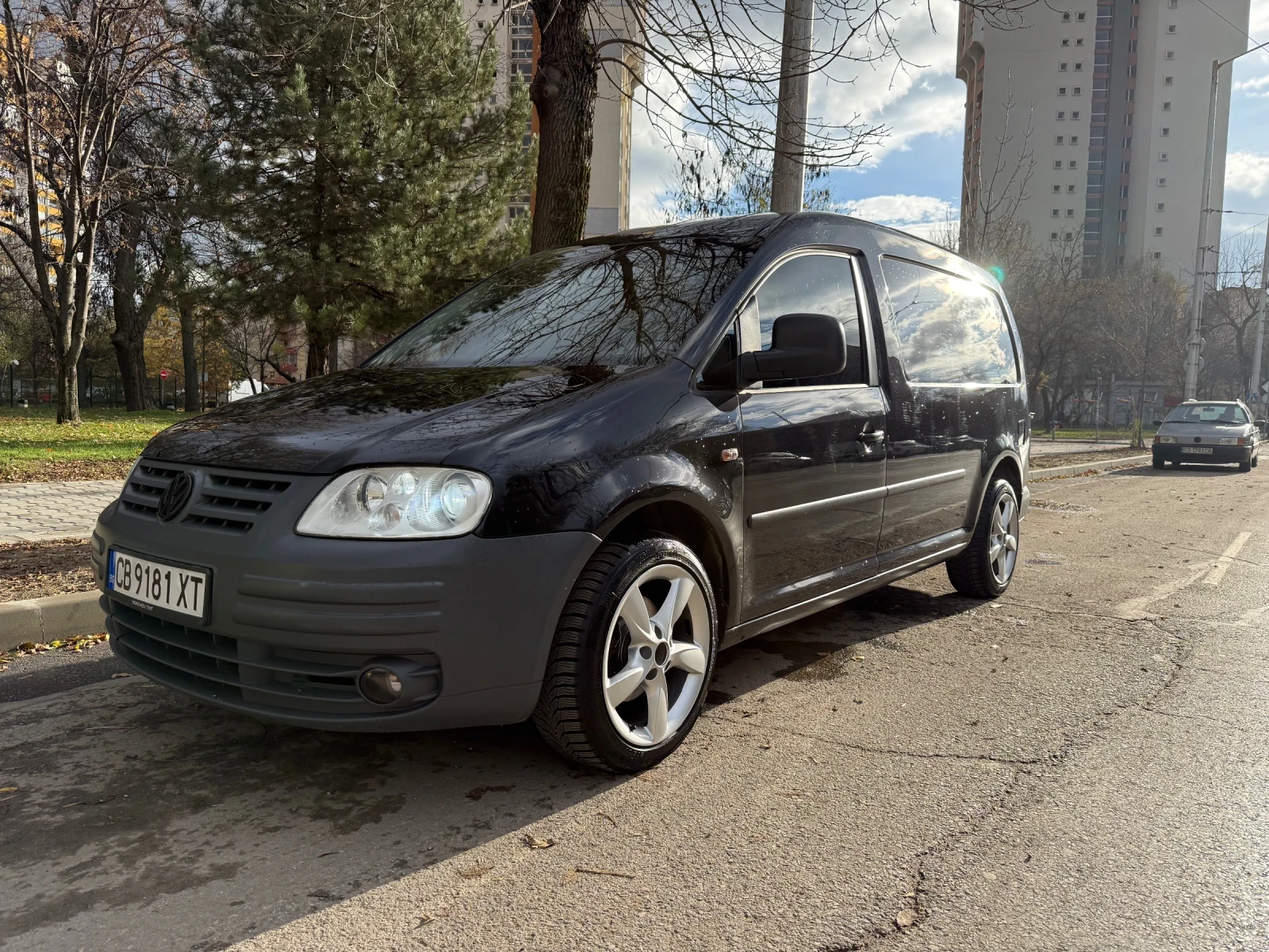 VW Caddy, снимка 11 - Автомобили и джипове - 55976953