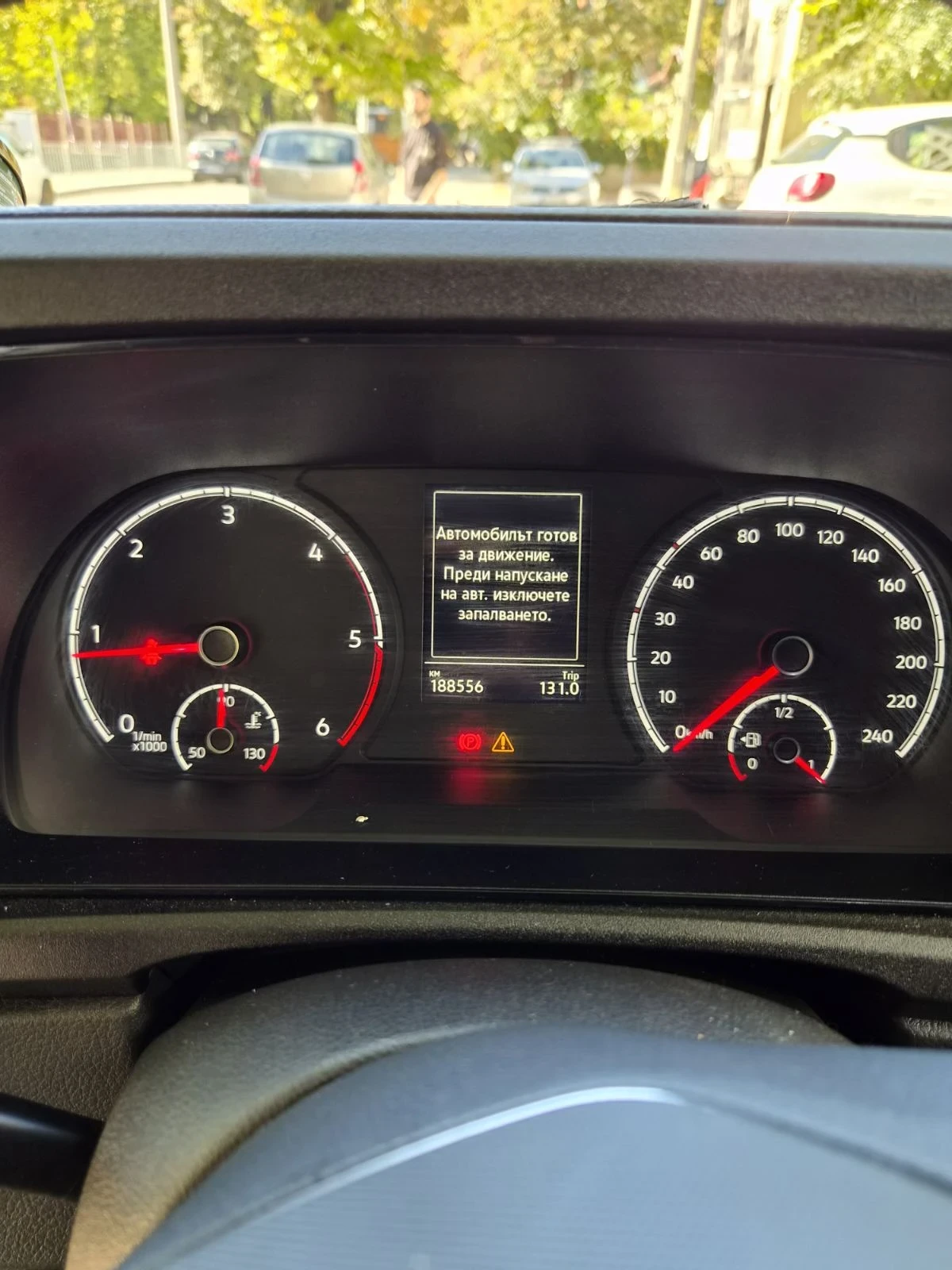 VW Caddy, снимка 9 - Автомобили и джипове - 56378507