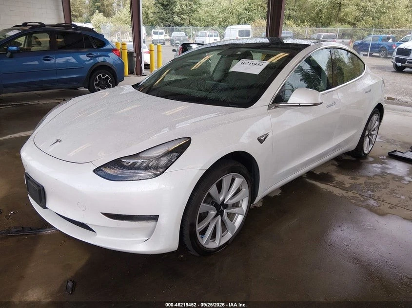 Tesla Model 3 LONG RANGE DUAL MOTOR AWD, снимка 3 - Автомобили и джипове - 56531729