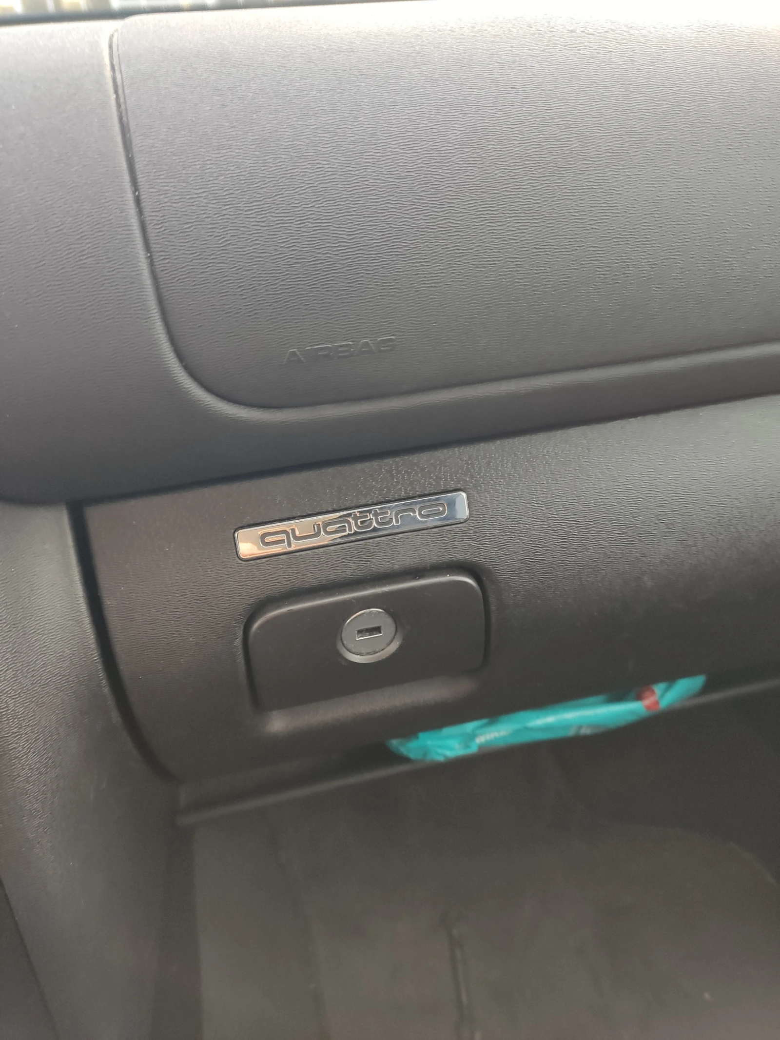 Audi A3 1.8T quattro, снимка 11 - Автомобили и джипове - 56548595