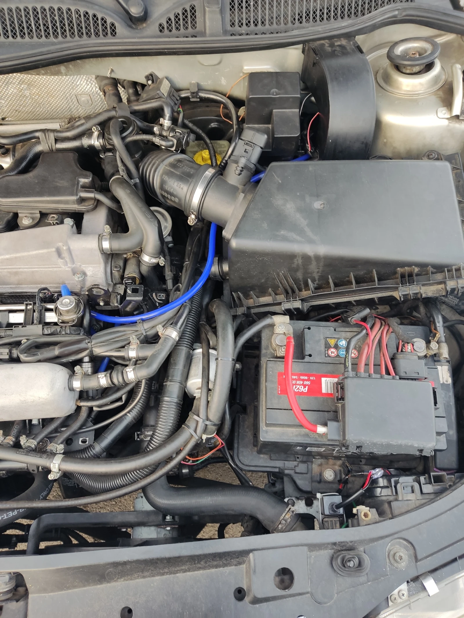 Audi A3 1.8T quattro, снимка 6 - Автомобили и джипове - 56548595
