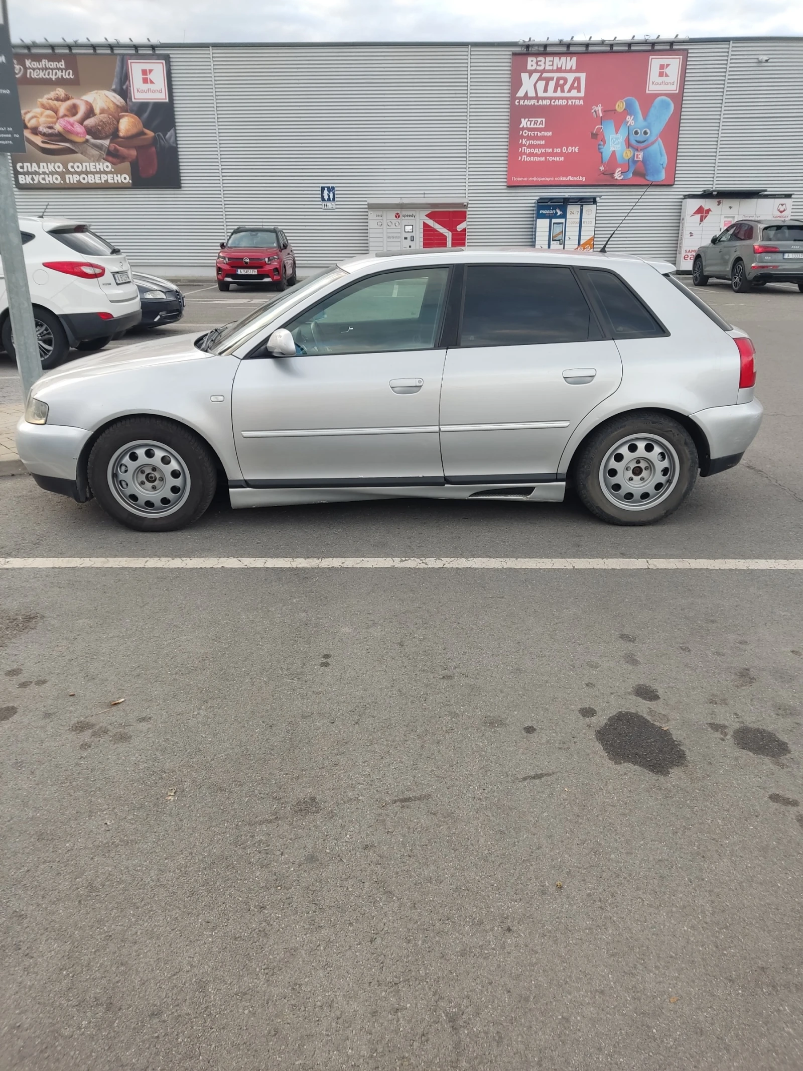 Audi A3 1.8T quattro, снимка 4 - Автомобили и джипове - 56548595