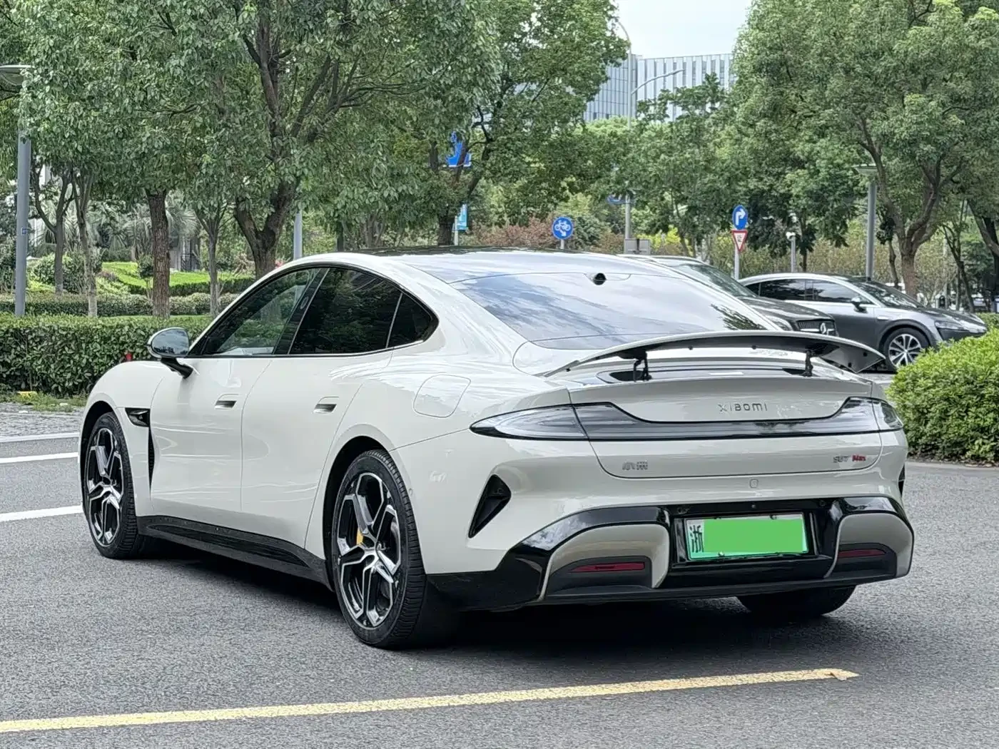 Xiaomi SU7 Max Edition AWD* �����* 360* ��������* ������ ���� | Mobile.bg � ����������� 3
