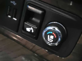 Infiniti QX80 LUXE 7 Passenger  CARFAX, снимка 15