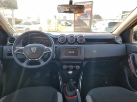 Dacia Duster TCe 150 GPF 4x4 S&S BVM6, снимка 9