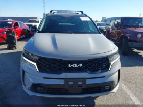 Kia Sorento SX* CARPLAY* ПОДГРЕВ* ПАНОРАМА* DISTRONIC* KEYLESS - 19600 € / 38334.27 лв. - 70738271 2