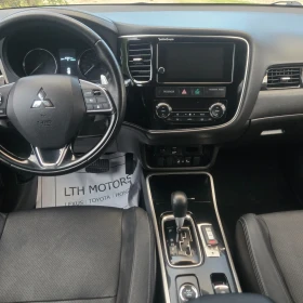 Mitsubishi Outlander 3.0L GT S-AWC PLATINUM FULLY EQUIPPED | Auto.bg — изображение 17
