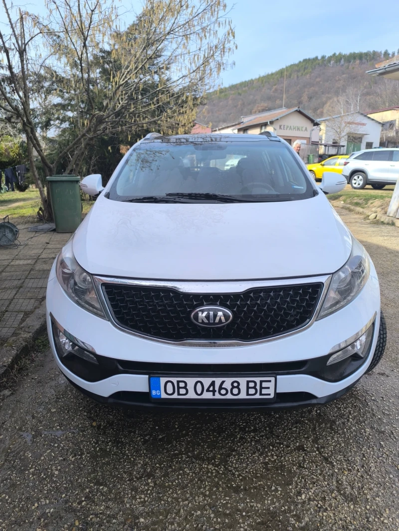 Kia Sportage Kia Sportage 1.6 газ, навигация, панорама , снимка 1 - Автомобили и джипове - 49131449