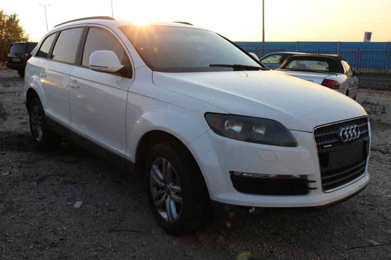 Audi Q7 3.6, снимка 3 - Автомобили и джипове - 34664125