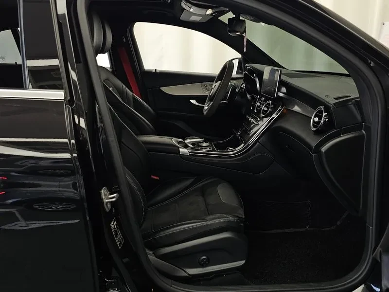 Mercedes-Benz GLC 63 AMG  S 4Matic+ Coupe BURMESTER/���������/ �����O��� | Mobile.bg � ����������� 11