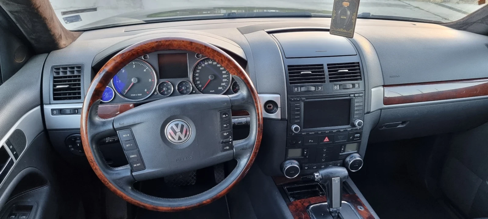 VW Touareg  - изображение 8