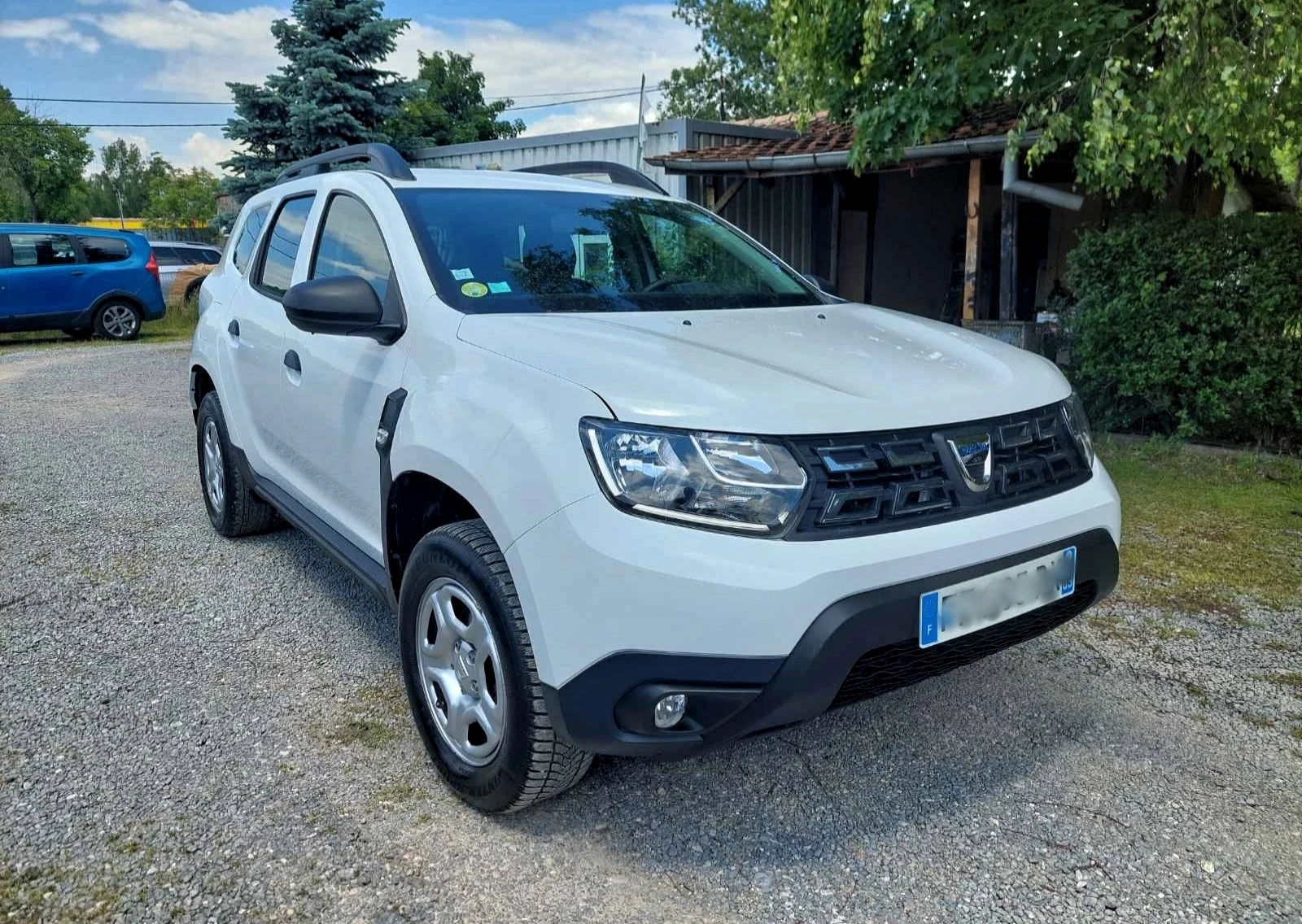 Dacia Duster 1.5dCi 95hp Euro 6 - изображение 3