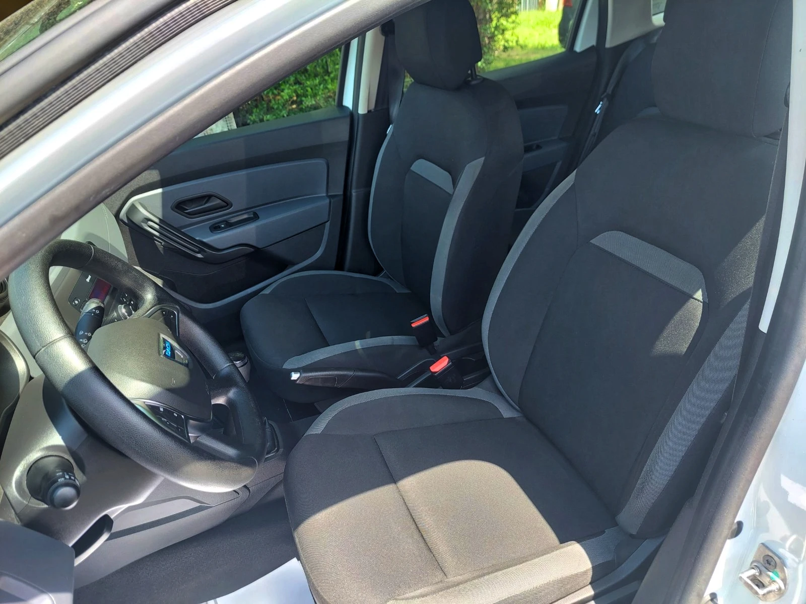 Dacia Duster 1.5dCi 95hp Euro 6 - изображение 7
