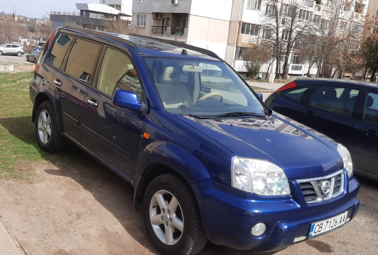 Nissan X-trail 2.2 - изображение 2